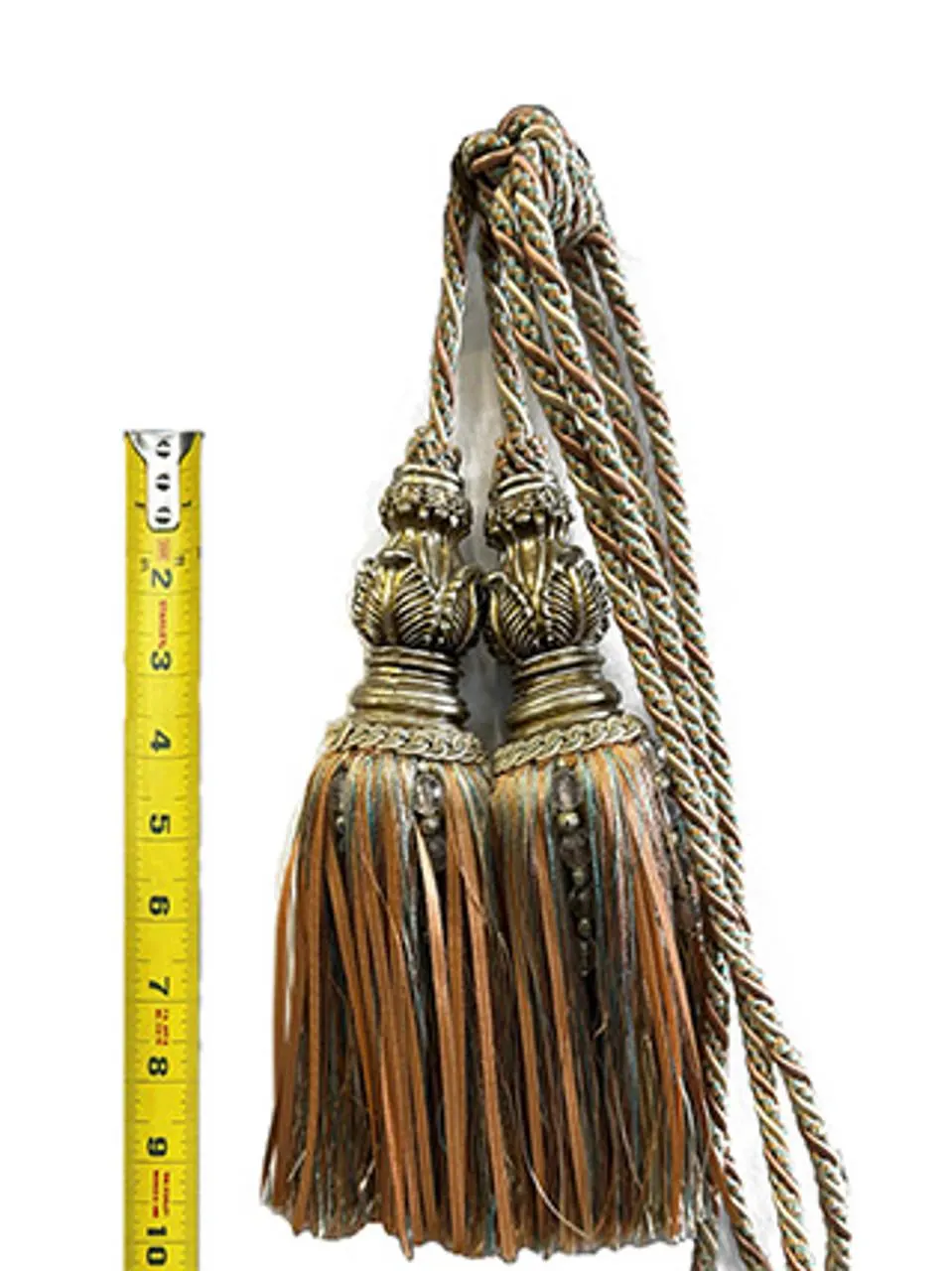 Double tassel crv