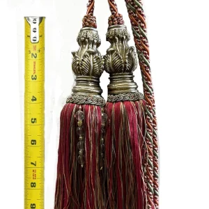 Double tassel crv