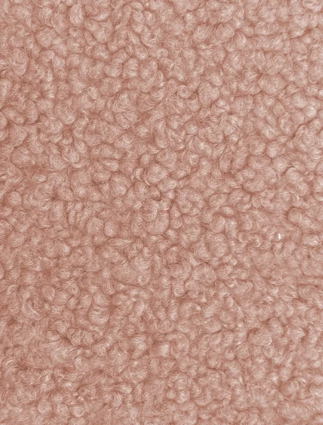 Coral / peach