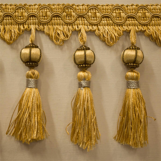 Trim Fringe Tassel Design 18 Yellow Gold