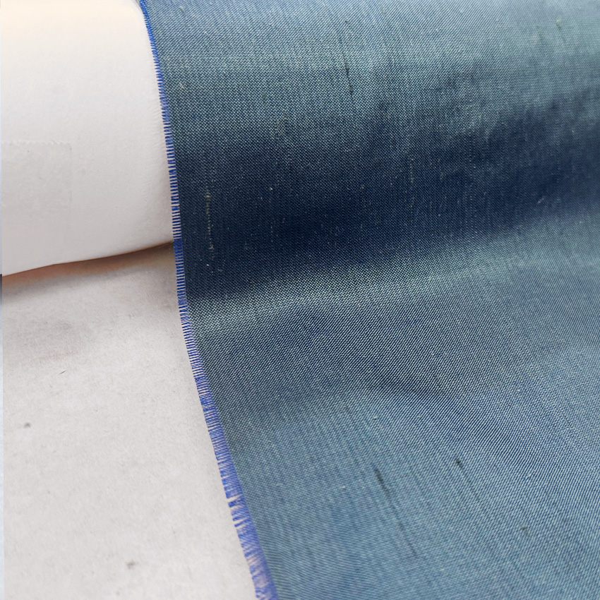 Plain-silk-fabric